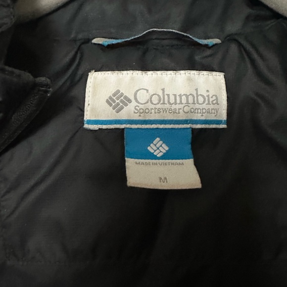 Columbia women’s puffer jacket Medium - Picture 4 of 4